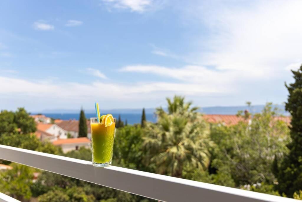Holiday In Bol **** Blue מראה חיצוני תמונה